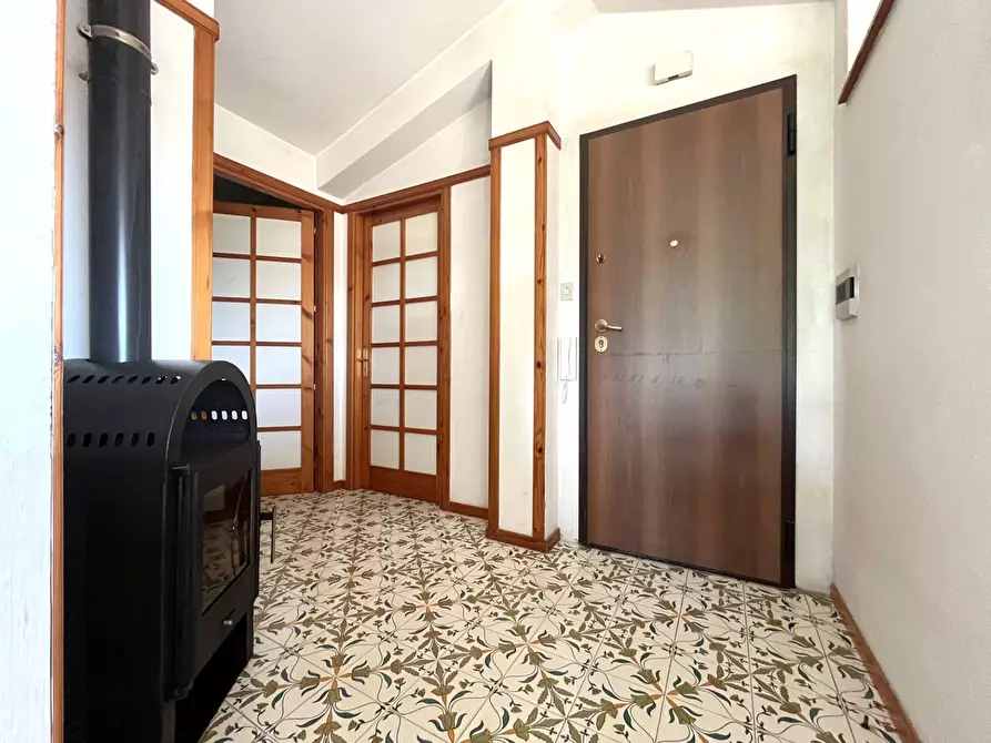 Immagine 16 di Appartamento in vendita  in Viale San Francesco da Paola 1 a Amaroni