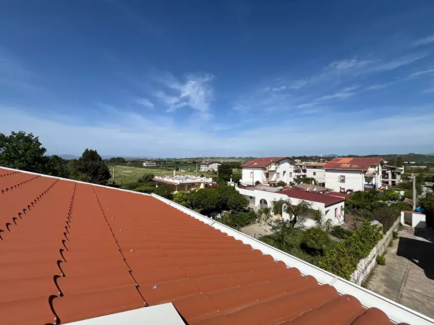 Immagine 13 di Appartamento in vendita  in Viale San Francesco da Paola 1 a Amaroni