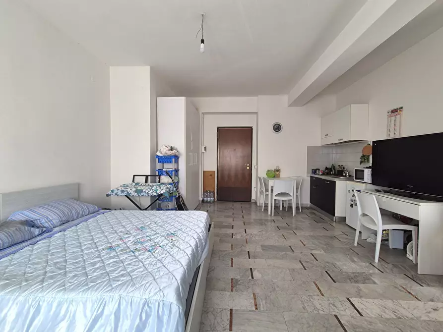 Immagine 7 di Appartamento in affitto  in viale Crotone a Catanzaro