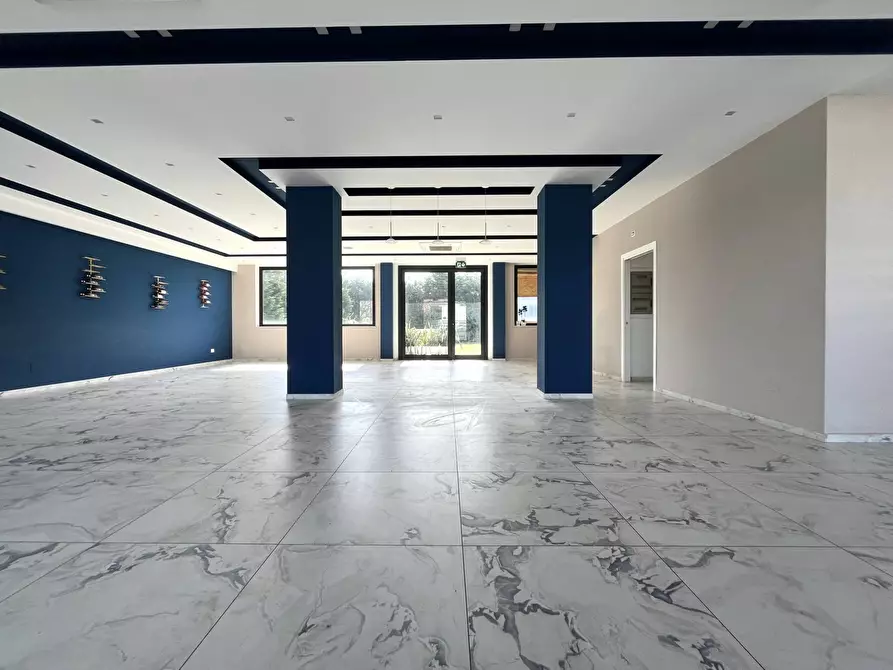 Immagine 3 di Negozio in affitto  in Via risorgimento 21 a Borgia