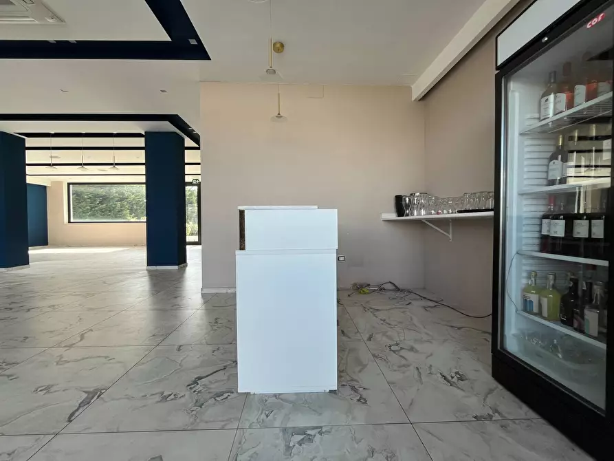 Immagine 4 di Negozio in affitto  in Via risorgimento 21 a Borgia