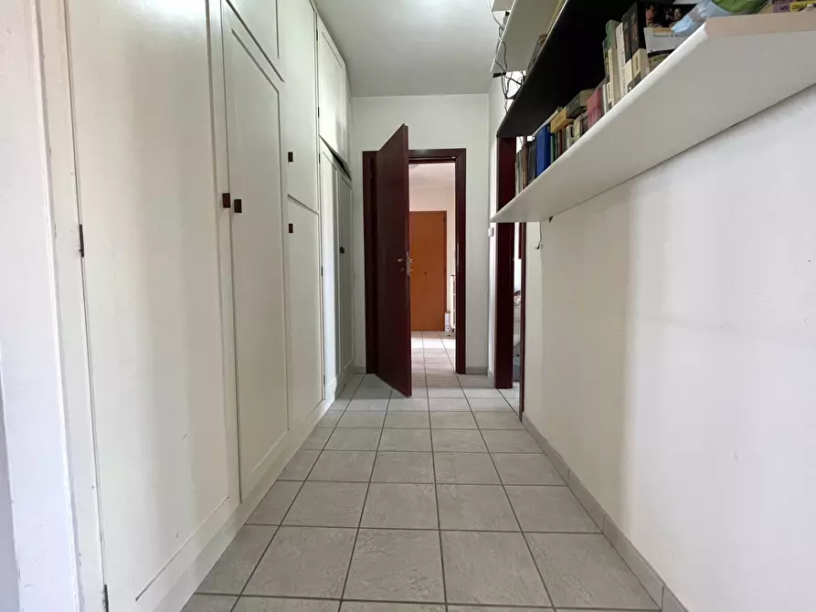 Immagine 17 di Appartamento in vendita  in via Regina Madre 42 a Catanzaro