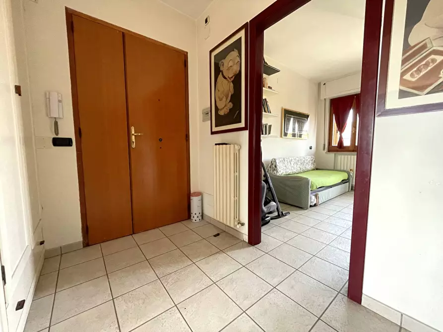 Immagine 16 di Appartamento in vendita  in via Regina Madre 42 a Catanzaro