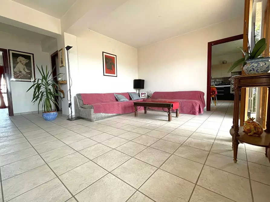 Immagine 4 di Appartamento in vendita  in via Regina Madre 42 a Catanzaro