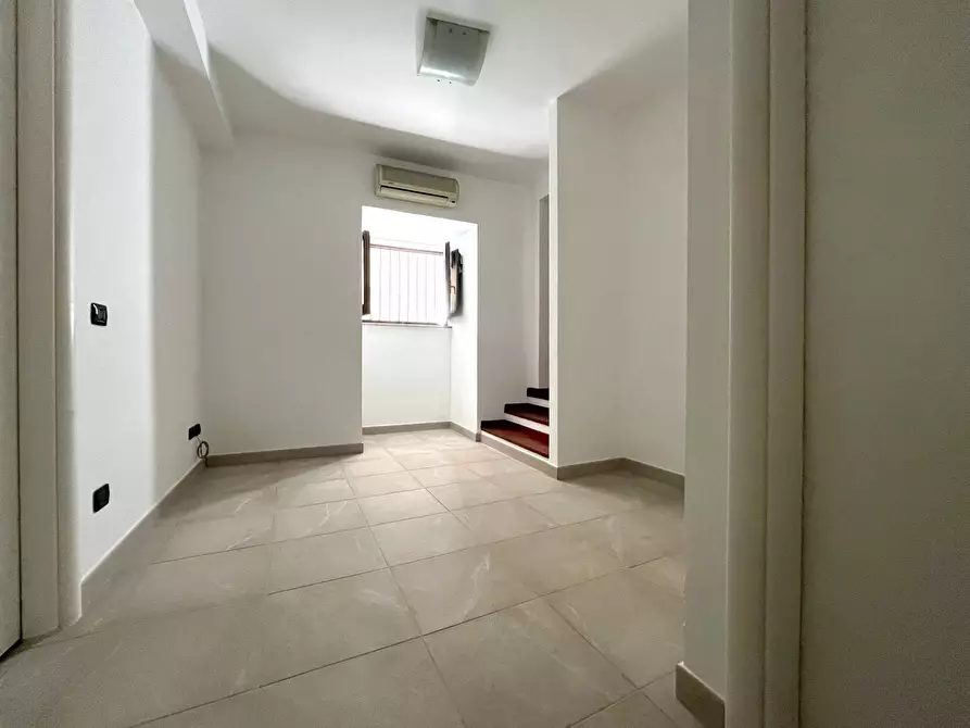 Immagine 8 di Ufficio in vendita  in via Giuseppe Poerio 30 a Catanzaro