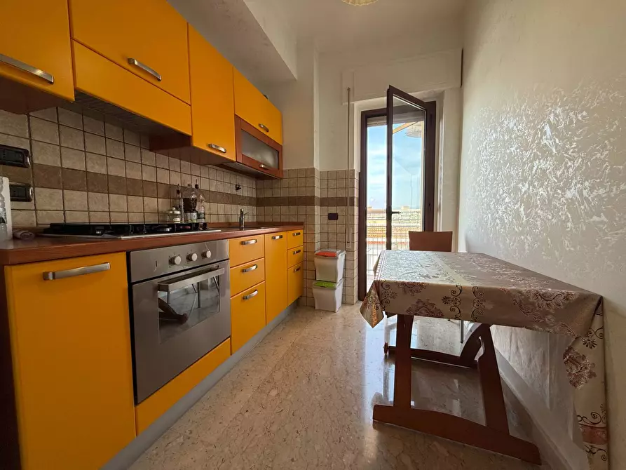 Immagine 3 di Appartamento in affitto  in Via Ferdinando Magellano 21 a Catanzaro