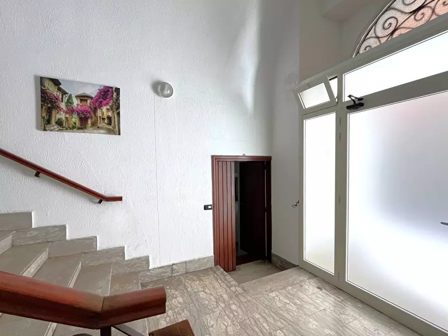 Immagine 12 di Ufficio in vendita  in via Giuseppe Poerio 30 a Catanzaro