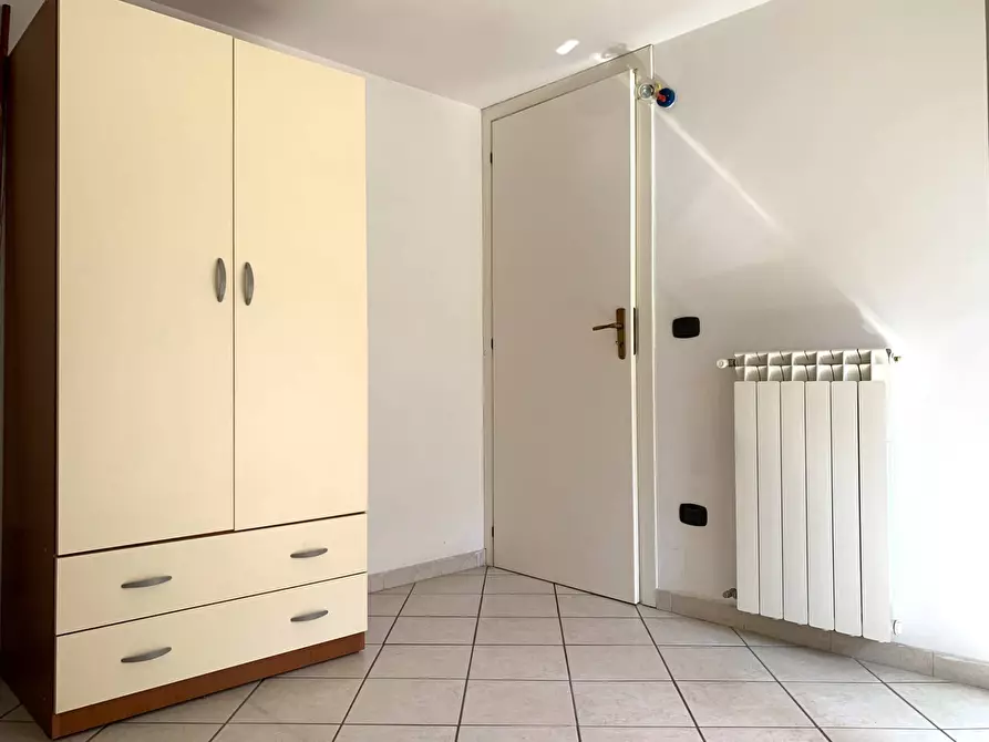 Immagine 10 di Appartamento in affitto  in viale degli Angioini a Catanzaro