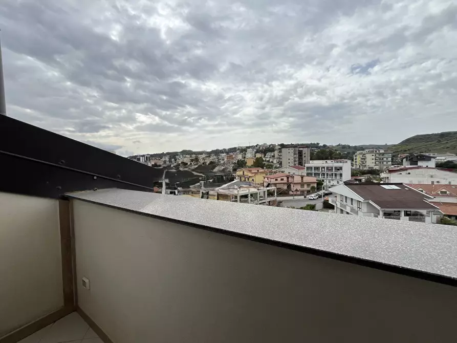 Immagine 3 di Appartamento in vendita  in Via Sant'Elena 34 a Catanzaro