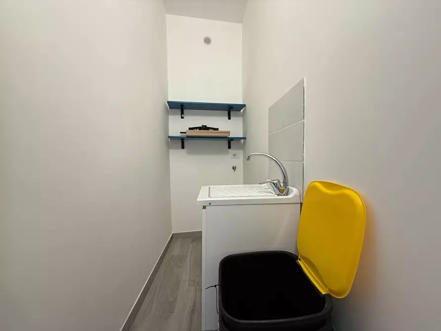 Immagine 9 di Appartamento in affitto  in Via Genova 34 a Catanzaro