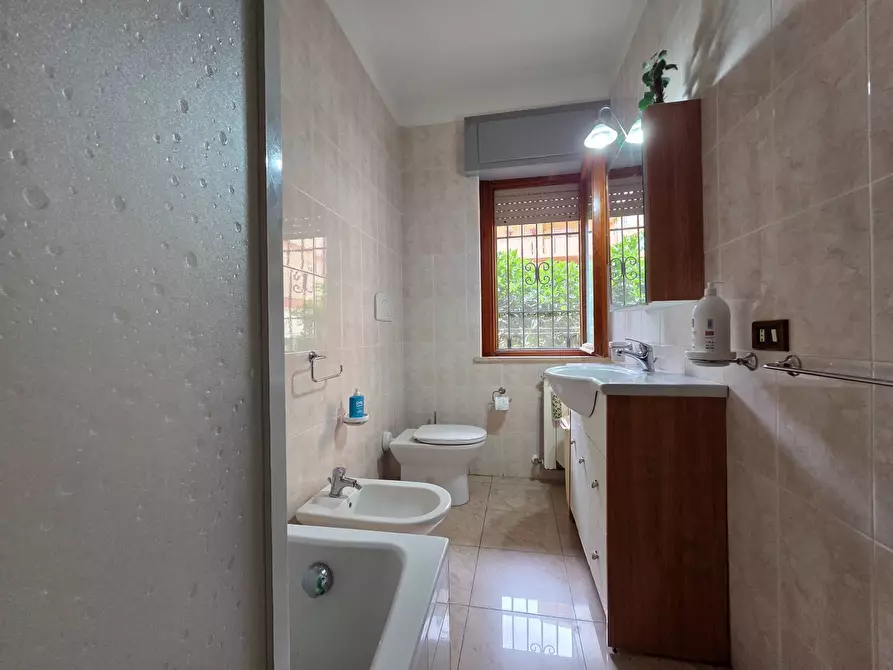 Immagine 6 di Appartamento in affitto  in Viale Crotone 19 a Catanzaro