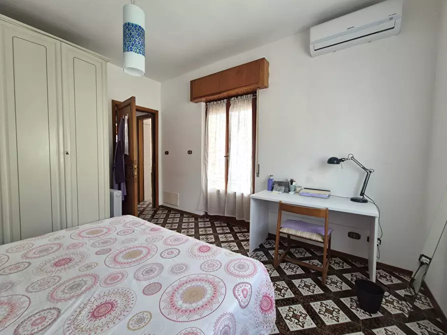 Immagine 15 di Camera in affitto  in Via dei Crociati 41 a Catanzaro