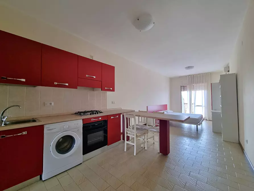 Immagine 1 di Appartamento in affitto  in via Tommaso Campanella a Catanzaro