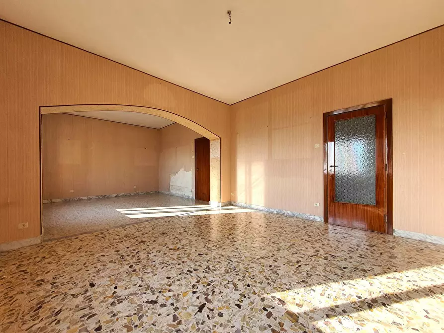 Immagine 3 di Appartamento in vendita  in Via Madonna dei Cieli 21 a Catanzaro