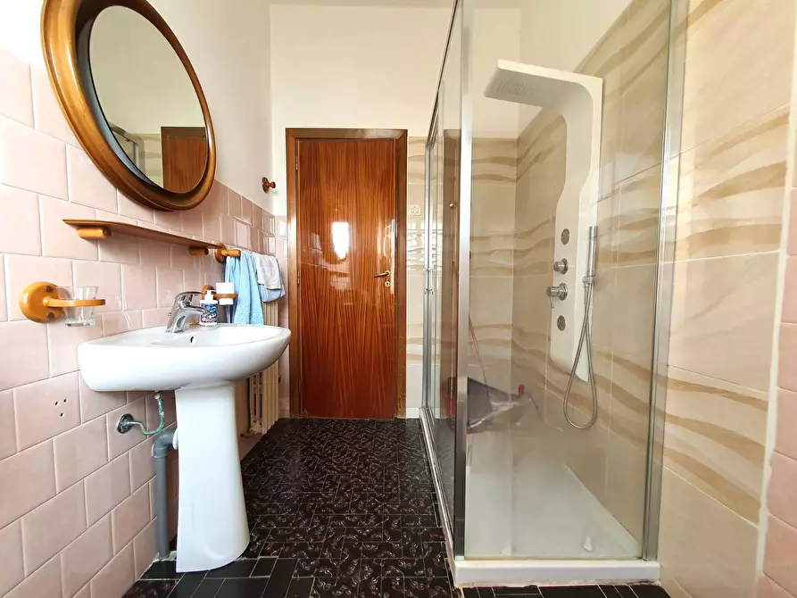 Immagine 16 di Appartamento in vendita  in Via Madonna dei Cieli 21 a Catanzaro