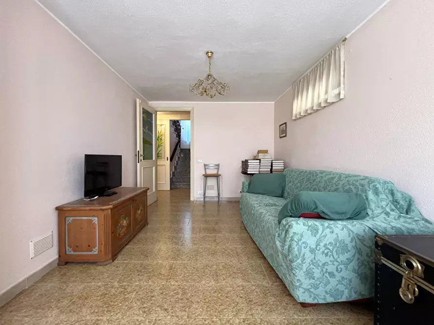 Immagine 11 di Villetta a schiera in vendita  in Via delle rose 22 a Soverato