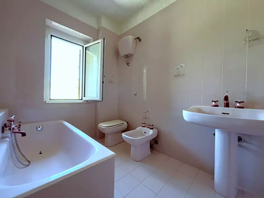 Immagine 19 di Villetta a schiera in vendita  in Via delle rose 22 a Soverato