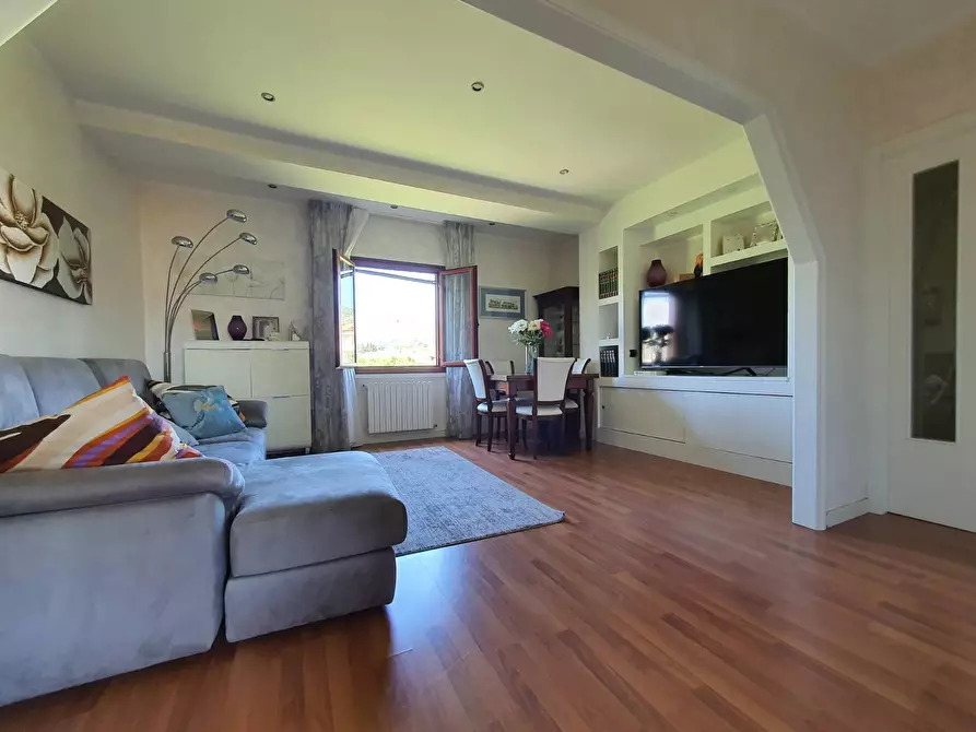 Immagine 2 di Appartamento in vendita  in via Sant'Anna a Amato