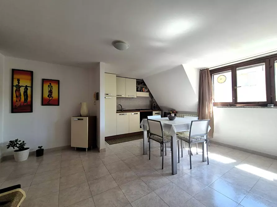 Immagine 3 di Appartamento in vendita  in viale Crotone a Catanzaro