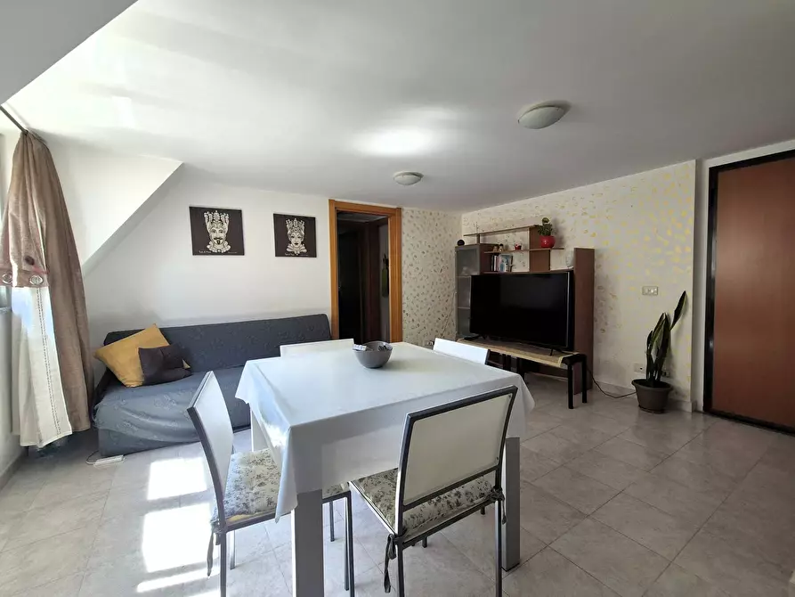 Immagine 4 di Appartamento in vendita  in viale Crotone a Catanzaro