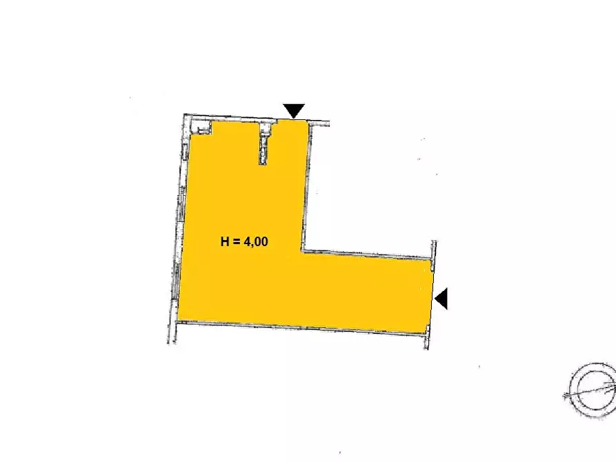 Immagine 10 di Negozio in affitto  in viale Magna Grecia a Catanzaro