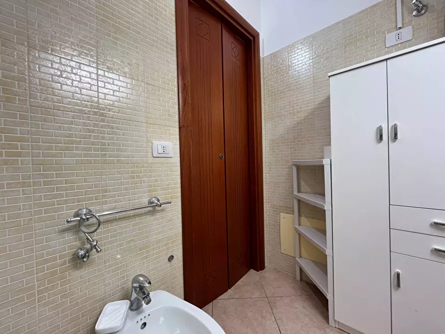 Immagine 8 di Appartamento in affitto  in Via Michele Maria Manfredi 2 a Catanzaro