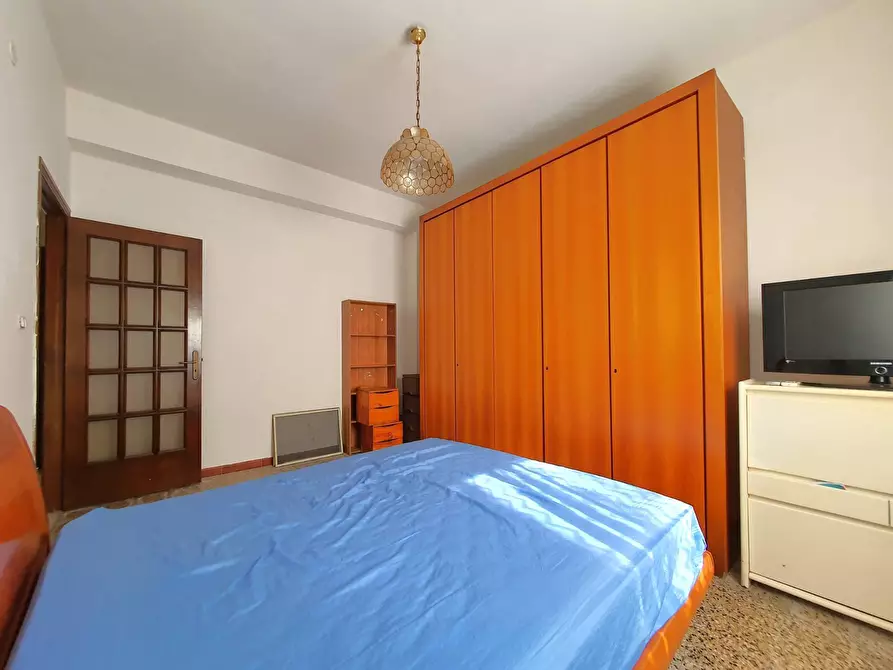 Immagine 2 di Appartamento in vendita  in via Andrea Fabiani a Catanzaro