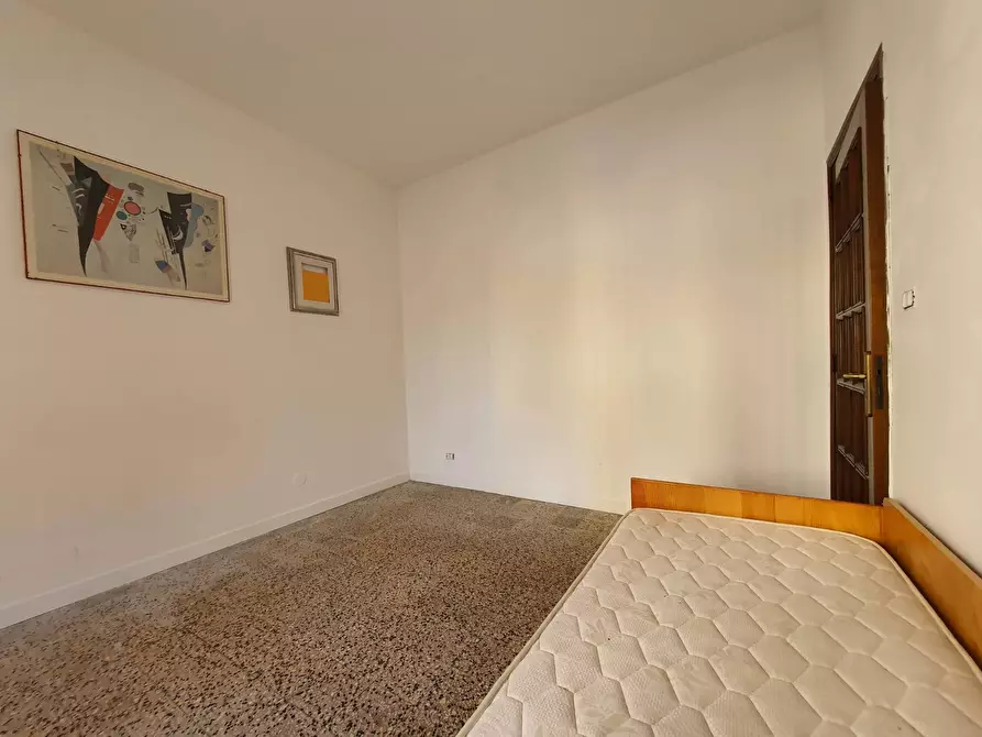 Immagine 9 di Appartamento in vendita  in via Andrea Fabiani a Catanzaro