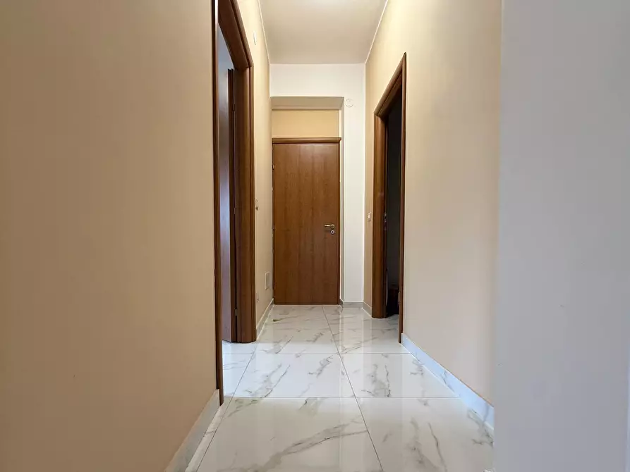 Immagine 15 di Appartamento in vendita  in via della Resistenza a Catanzaro