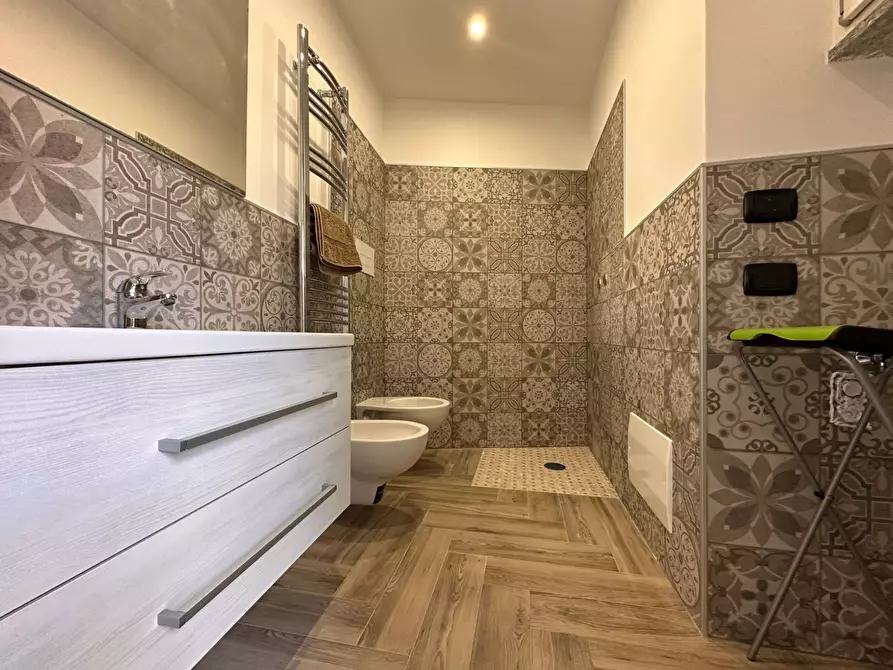 Immagine 4 di Appartamento in vendita  in Via Lungomare Stefano Pugliese a Catanzaro