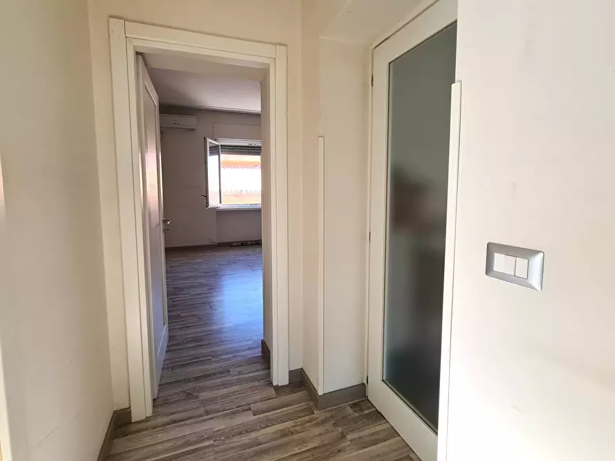 Immagine 6 di Appartamento in vendita  in Viale Magna Grecia a Catanzaro