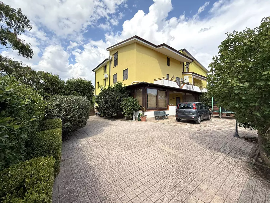 Immagine 28 di Villetta a schiera in vendita  in via Martiri di Nassirya trav. I^ a Borgia