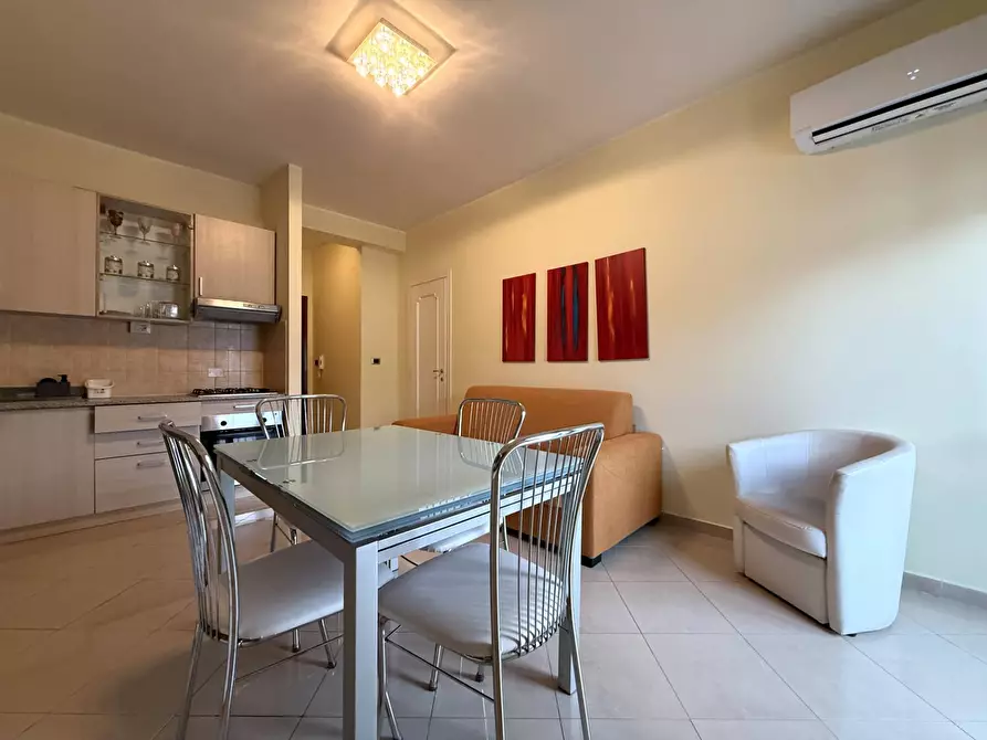 Immagine 2 di Appartamento in affitto  in via Poliporto 14 a Soverato