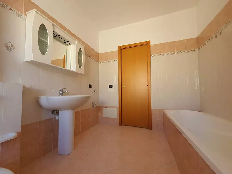 Immagine 14 di Appartamento in vendita  in Viale dei feaci a Squillace