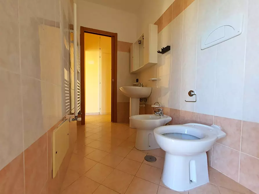 Immagine 19 di Appartamento in vendita  in Viale dei feaci a Squillace