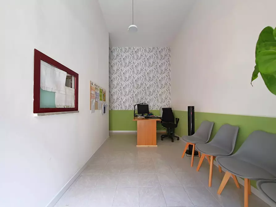 Immagine 6 di Ufficio in affitto  in Via Tommaso Gullì 1 a Catanzaro