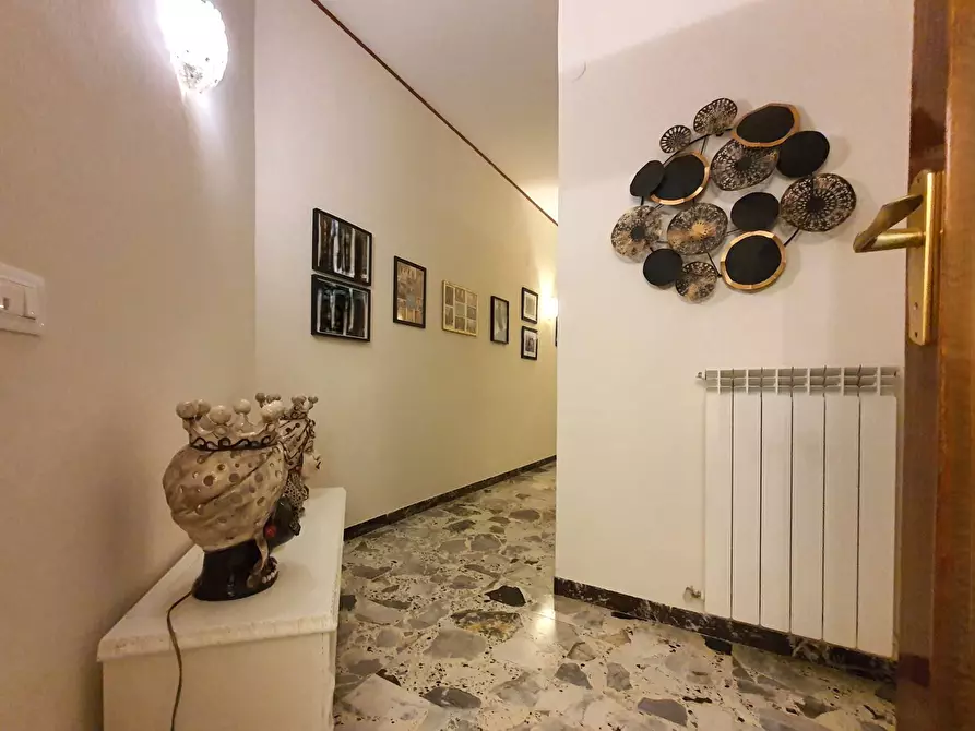 Immagine 21 di Appartamento in vendita  in via Madonna dei Cieli 16 a Catanzaro