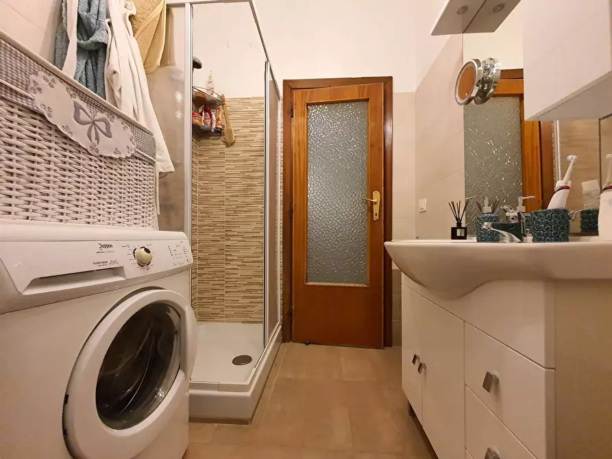 Immagine 10 di Appartamento in vendita  in via Madonna dei Cieli 16 a Catanzaro