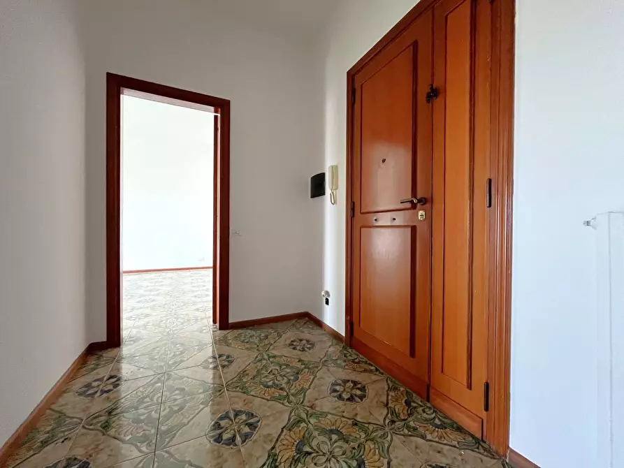 Immagine 21 di Appartamento in vendita  in via Caprera 86/A a Catanzaro