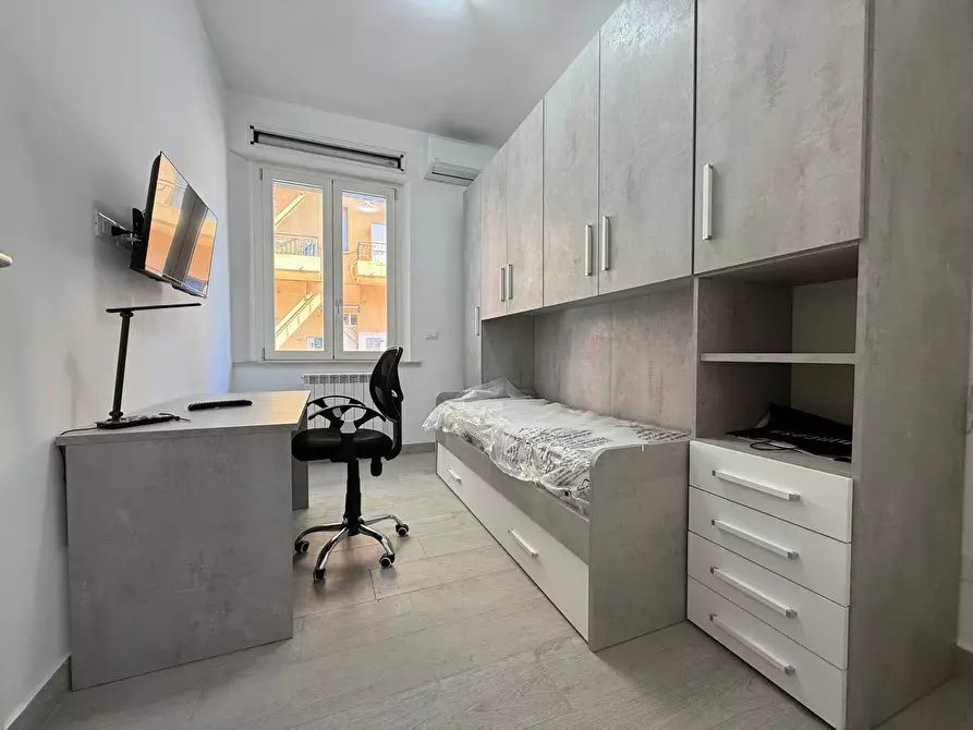 Immagine 12 di Camera in affitto  in via Sebenico a Catanzaro