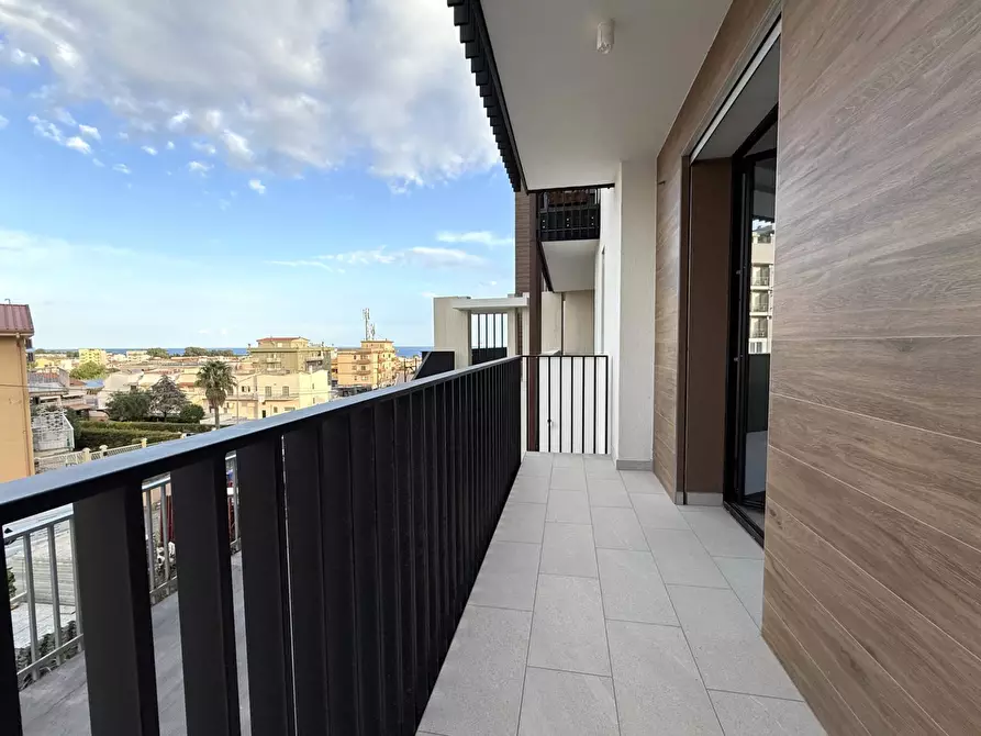 Immagine 11 di Appartamento in affitto  in viale Crotone a Catanzaro