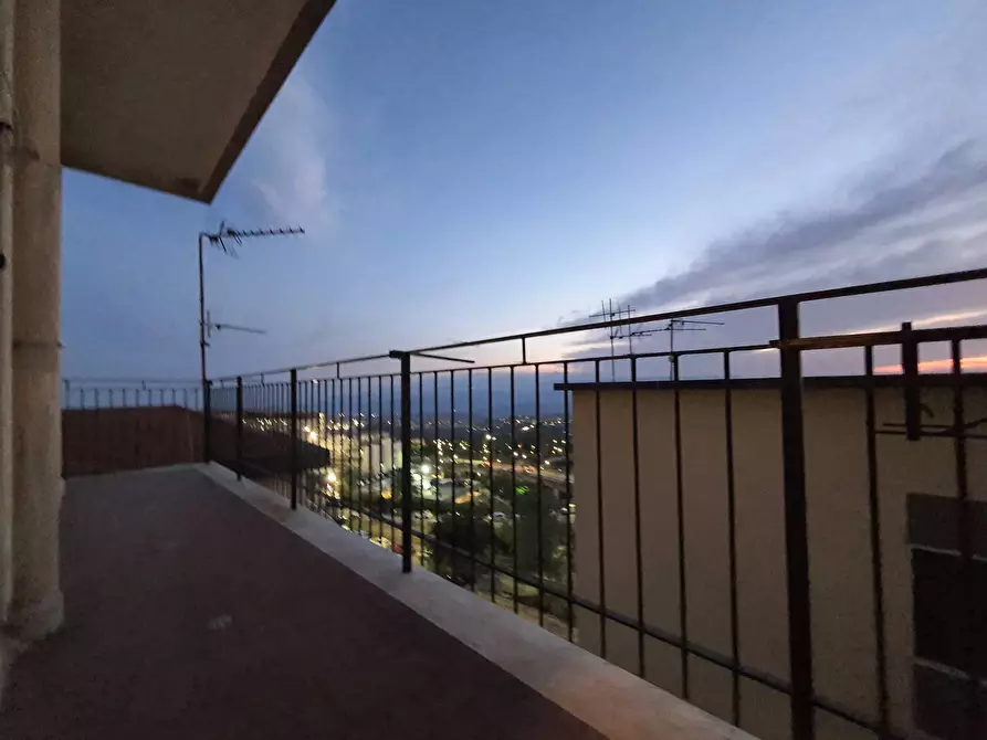 Immagine 1 di Appartamento in vendita  in via Madonna dei Cieli 16 a Catanzaro