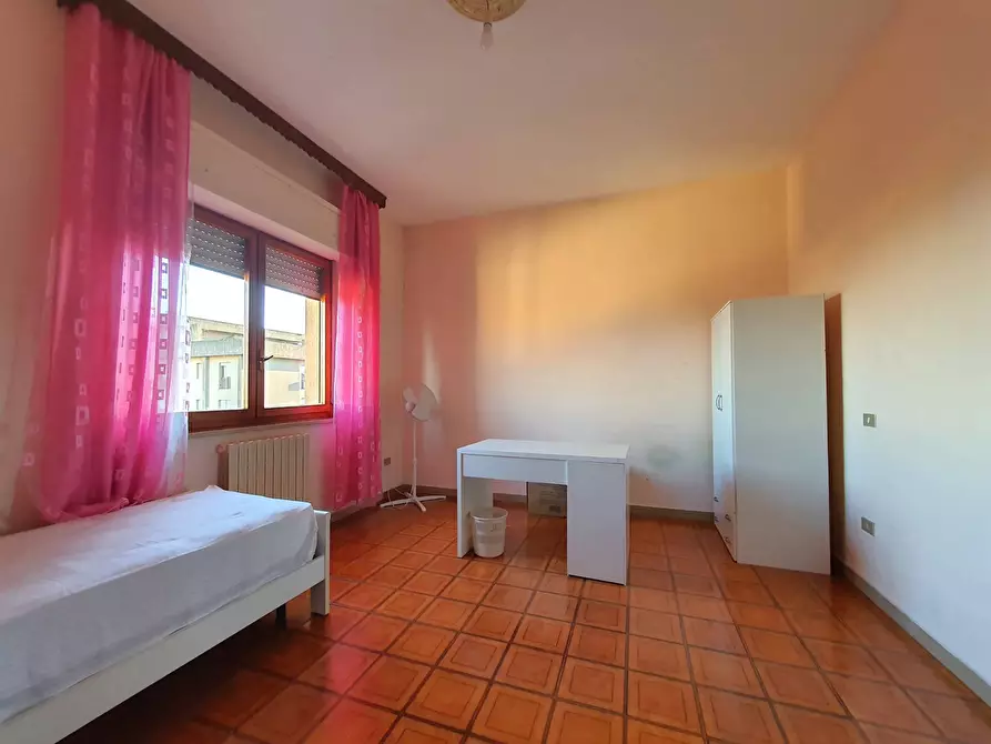 Immagine 9 di Camera in affitto  in viale Tommaso Campanella a Catanzaro