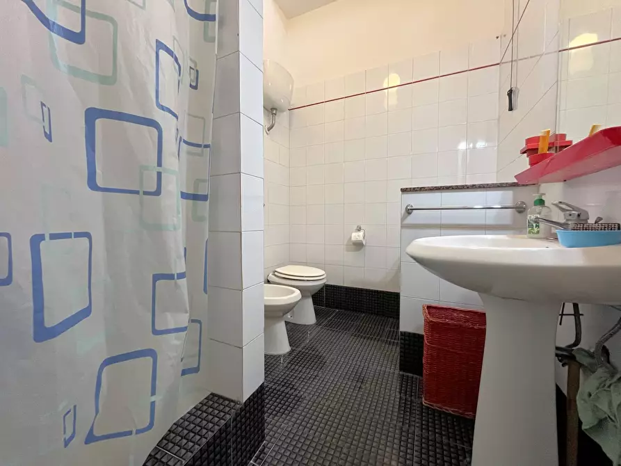 Immagine 8 di Appartamento in affitto  in via Giuditta Levato 22 a Catanzaro