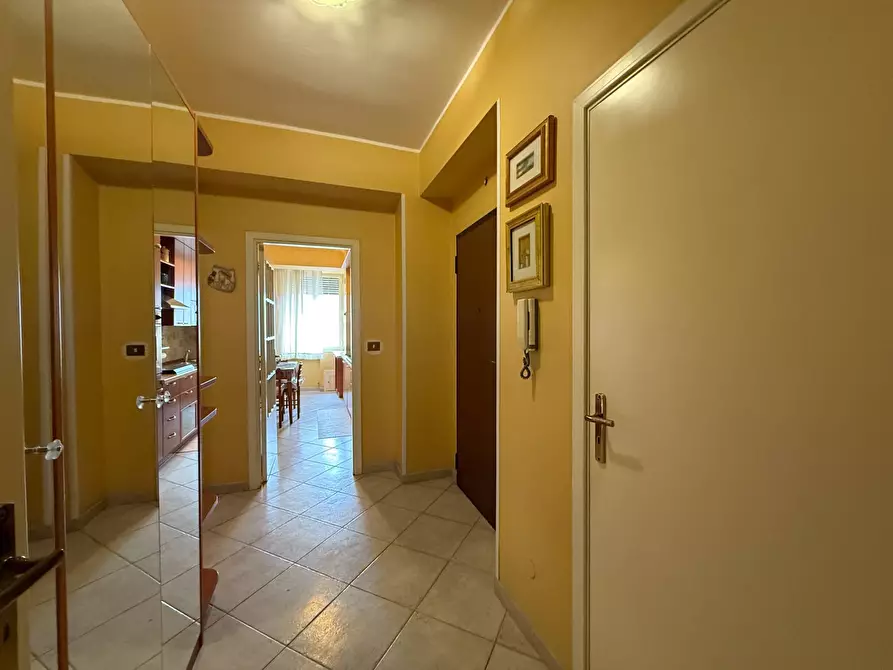 Immagine 15 di Appartamento in vendita  in Via Eraclea 36/d a Catanzaro