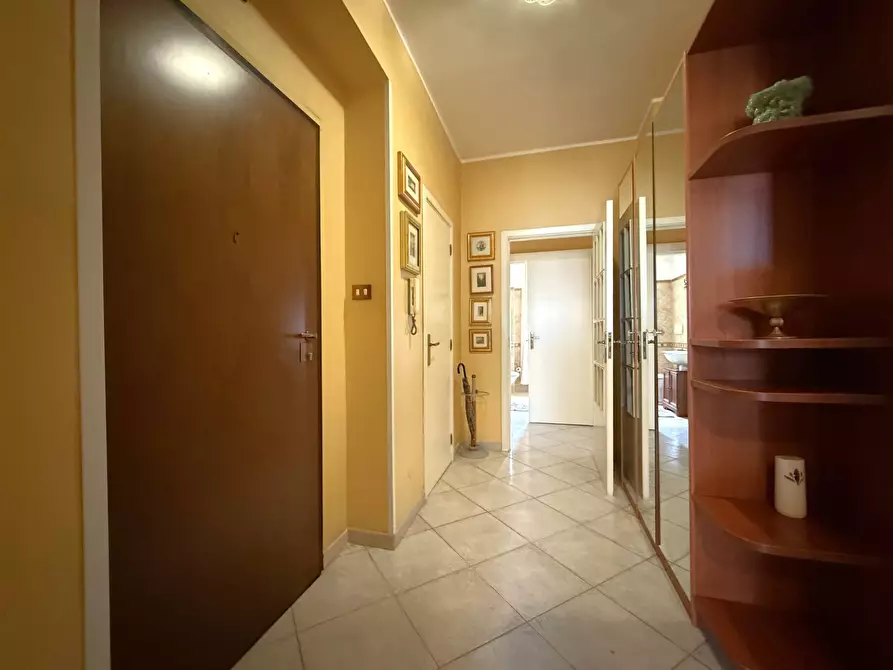 Immagine 5 di Appartamento in vendita  in Via Eraclea 36/d a Catanzaro