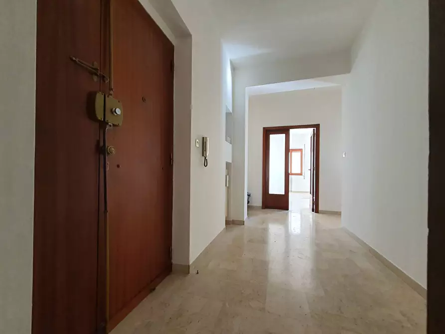 Immagine 18 di Appartamento in vendita  in viale Papa Pio X a Catanzaro