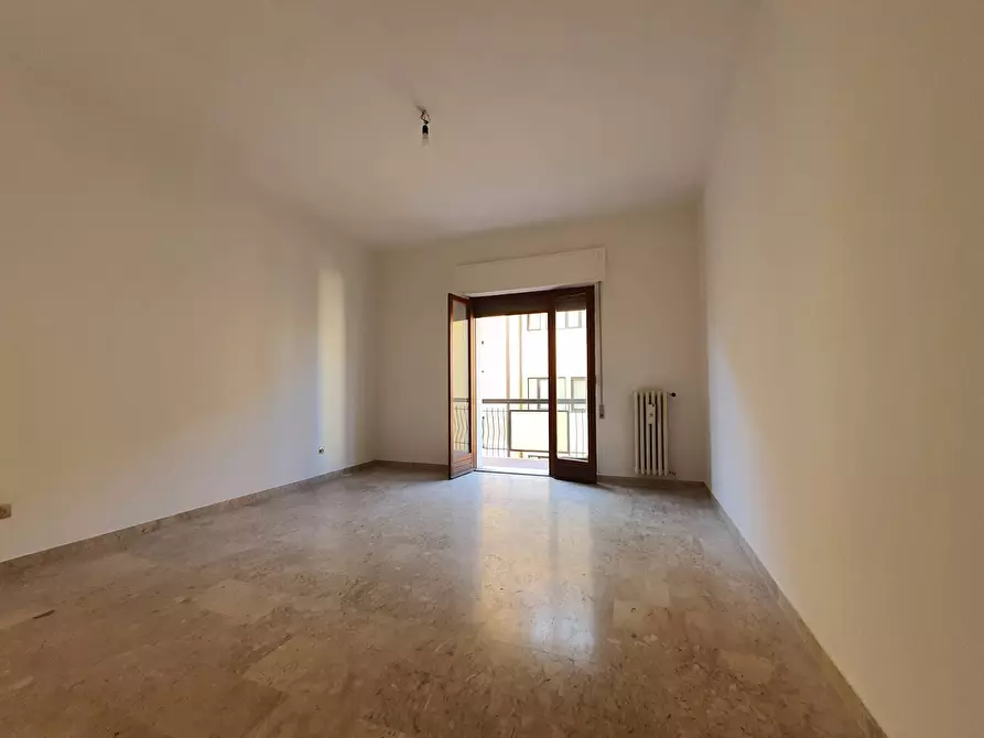 Immagine 11 di Appartamento in vendita  in viale Papa Pio X a Catanzaro