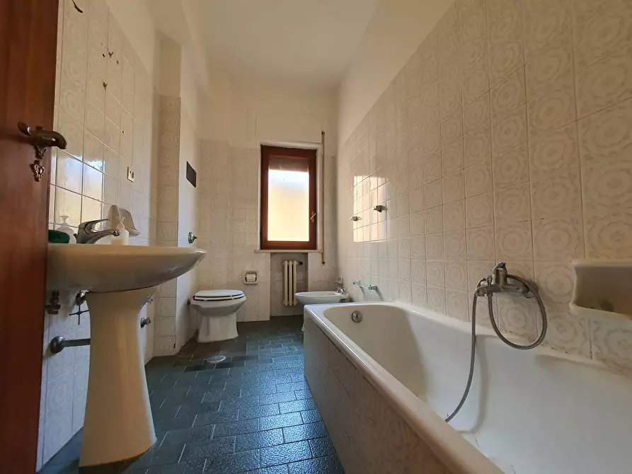 Immagine 14 di Appartamento in vendita  in viale Papa Pio X a Catanzaro