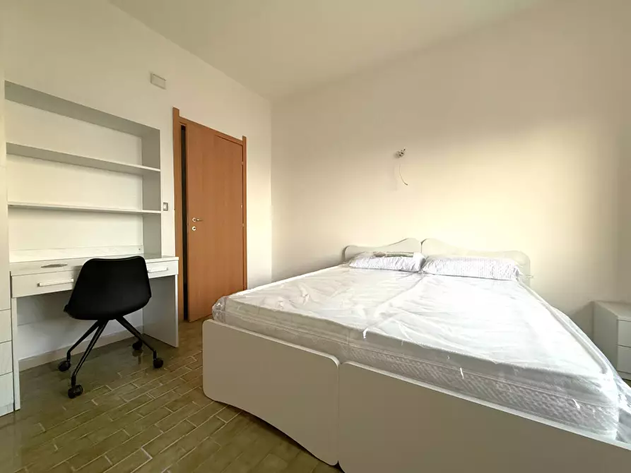 Immagine 10 di Camera in affitto  in Via Niccoloso da Recco 6 a Catanzaro